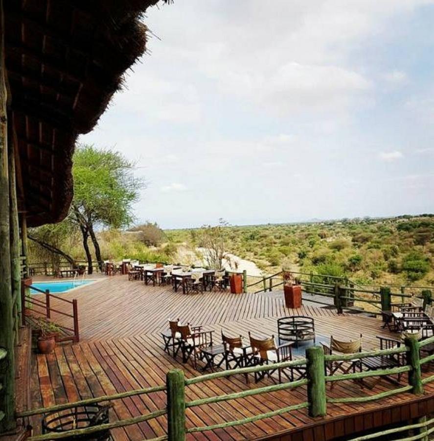 Mbali Mbali Tarangire River Camp Kwa Kuchinia Bagian luar foto
