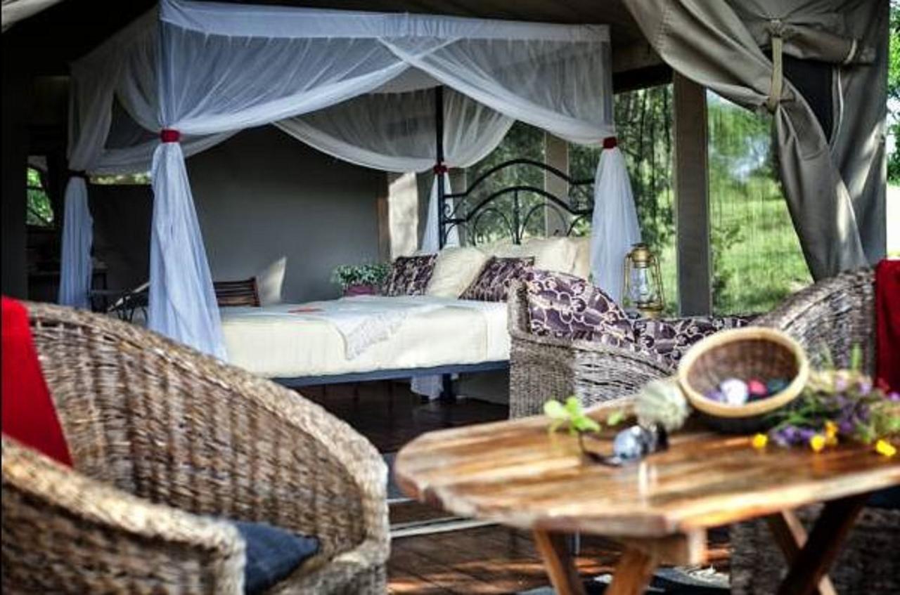 Mbali Mbali Tarangire River Camp Kwa Kuchinia Bagian luar foto